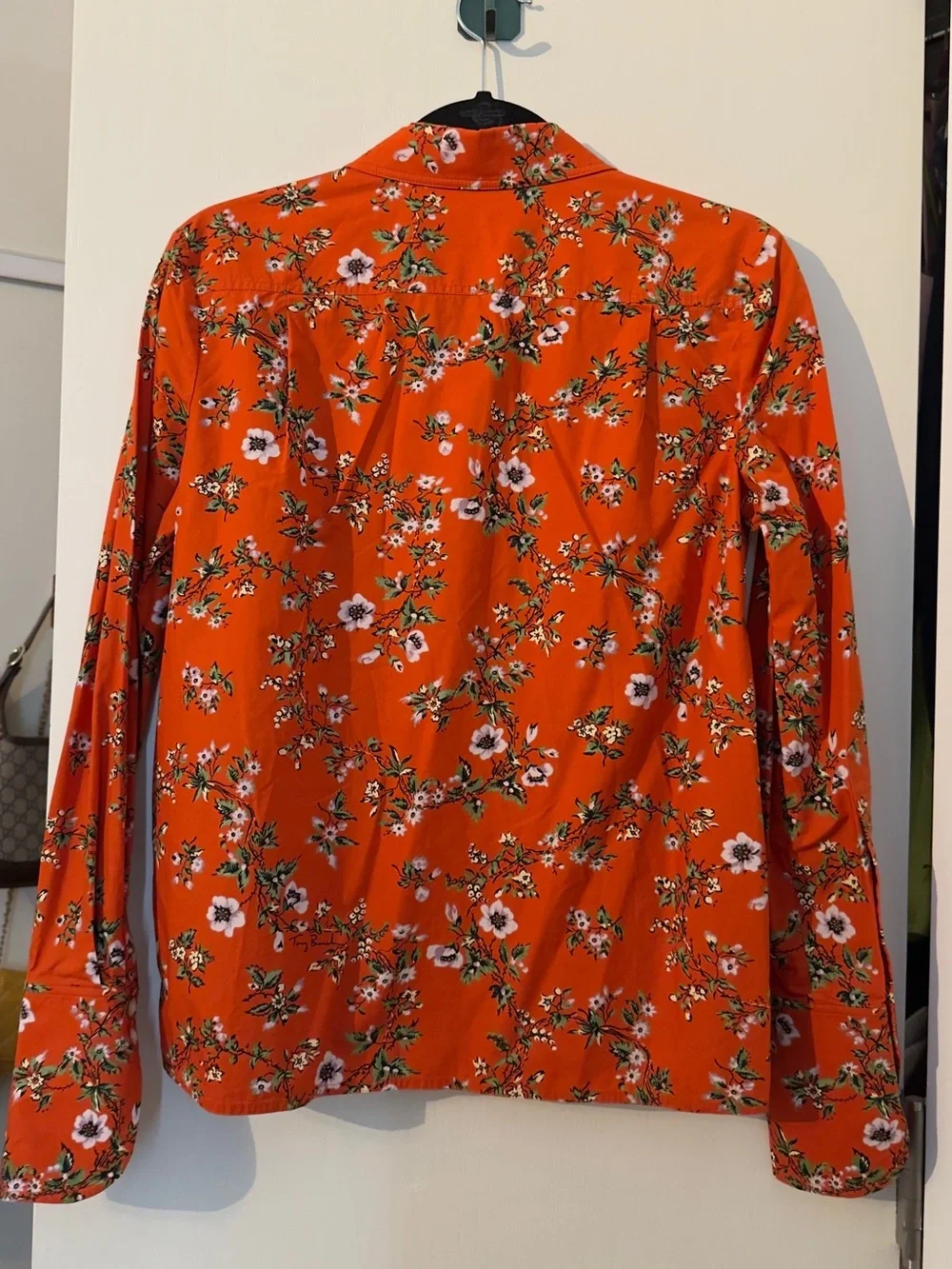 Tory Burch 100% Cotton Red Floral Oxford Button Up Shirt size 4